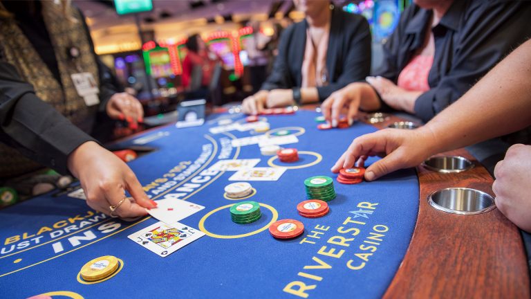 The Thrill and Strategy of Online Slot Players