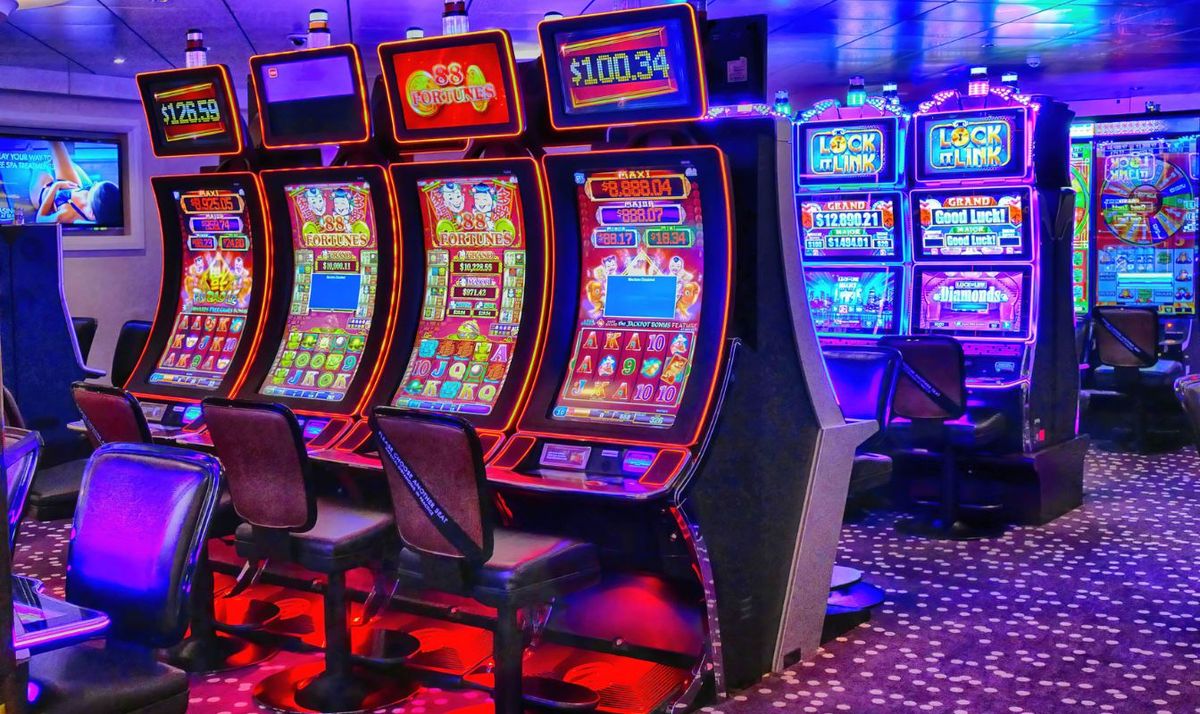 The Evolution of Online Slot Casinos: A Journey Through Innovation and Entertainment