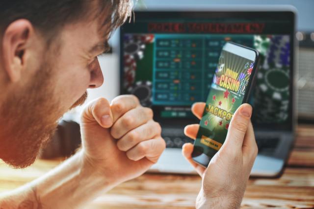 Playing Online Lottery: A Guide to Modern Gaming